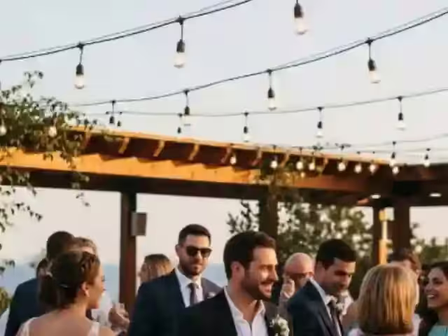 Guirnaldas para XV Años: Color, Vals y Pista